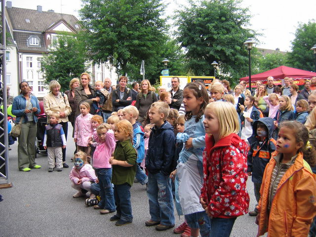 gal/2007/2007 Ruettenscheider Kinderfest/2007 Saitentwist Ruettenscheider Kinderfest 1.9. 244.jpg